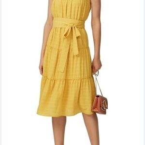 Slate & willow beautiful double lined dress. Elastic waist